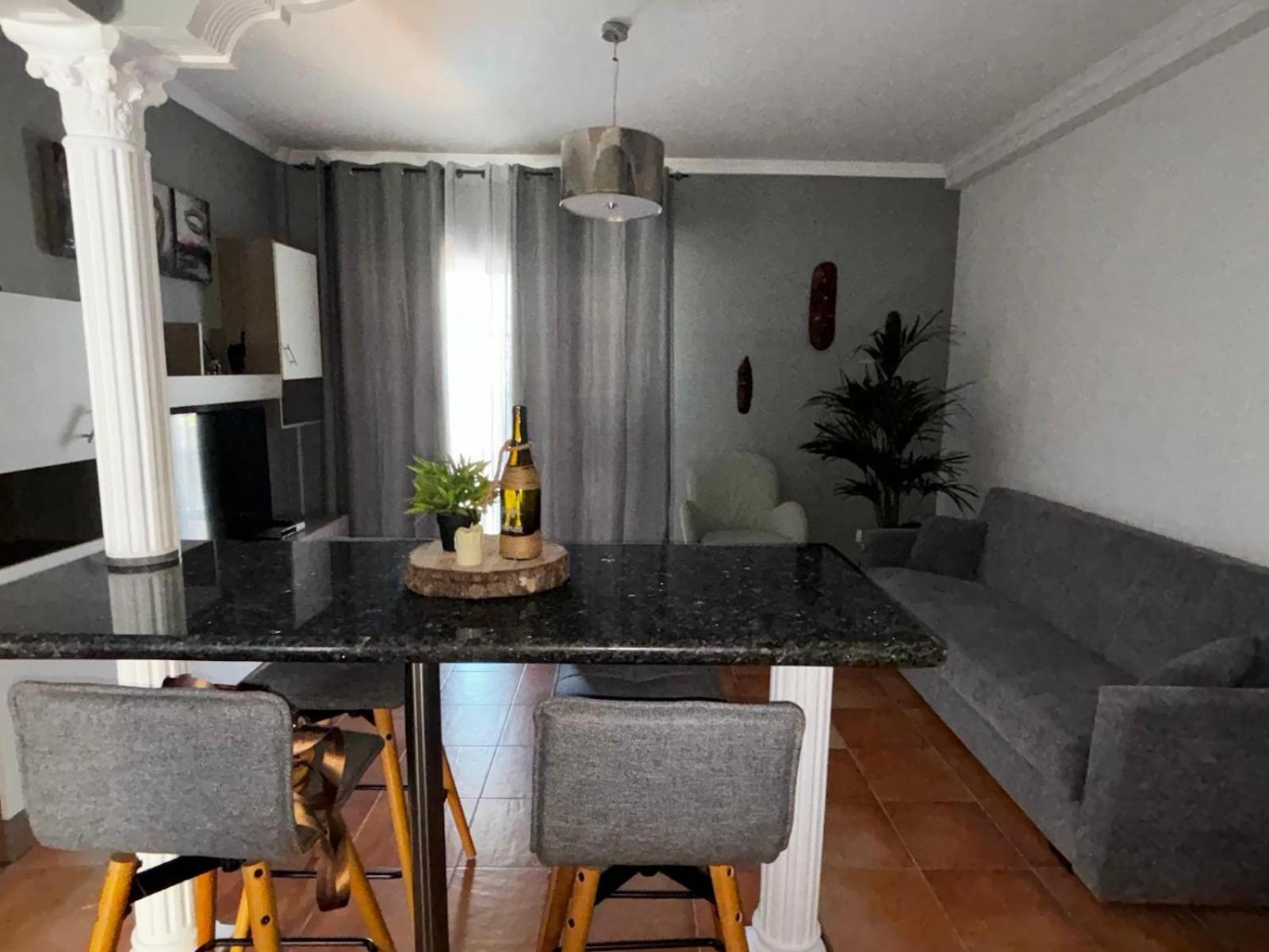 Apartamento Hans San Antonio  Eksteriør bilde